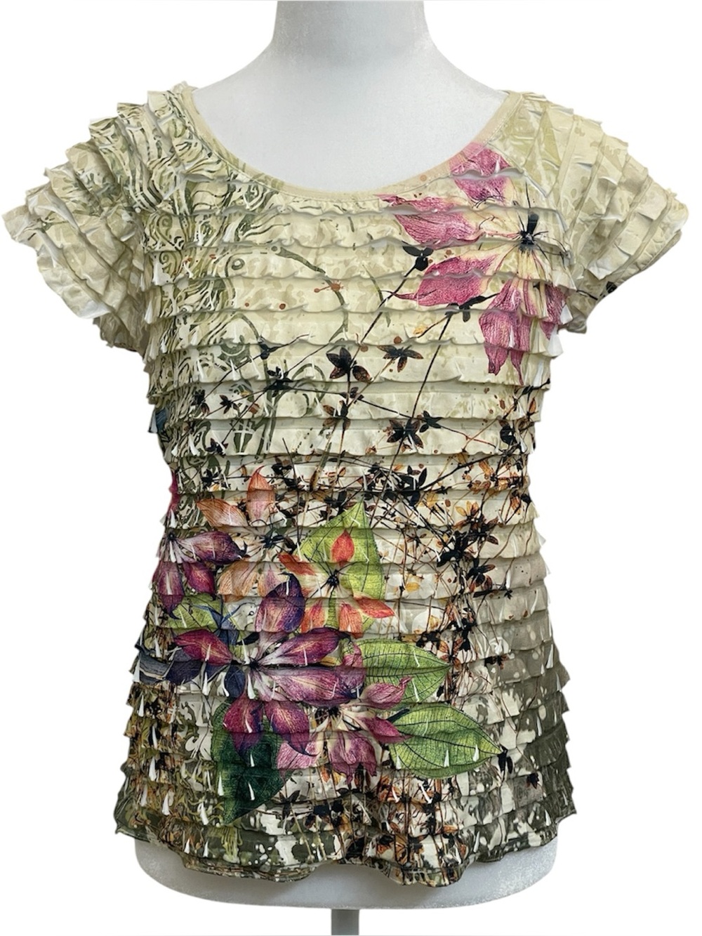 Petite Sophisticate Y2K Cream & Floral Ruffle Tier Layered Top